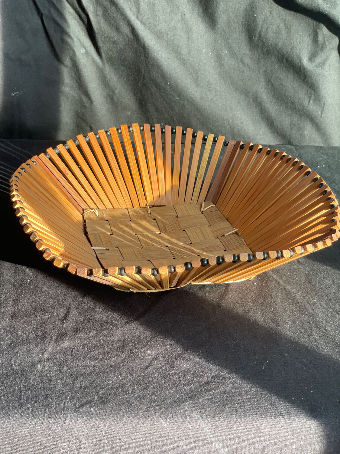 Bread or fruit basket