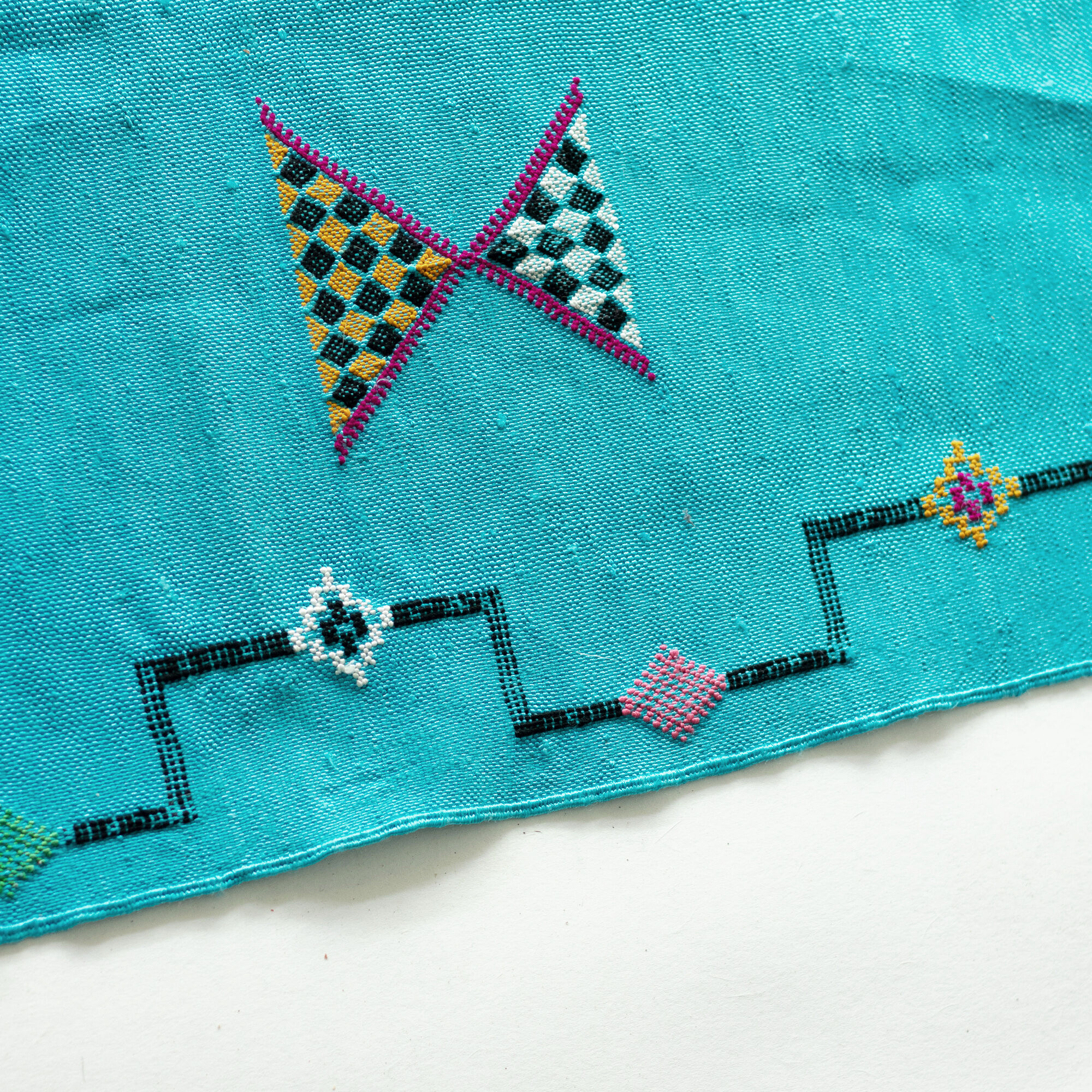 Small berber carpet 90x55cm