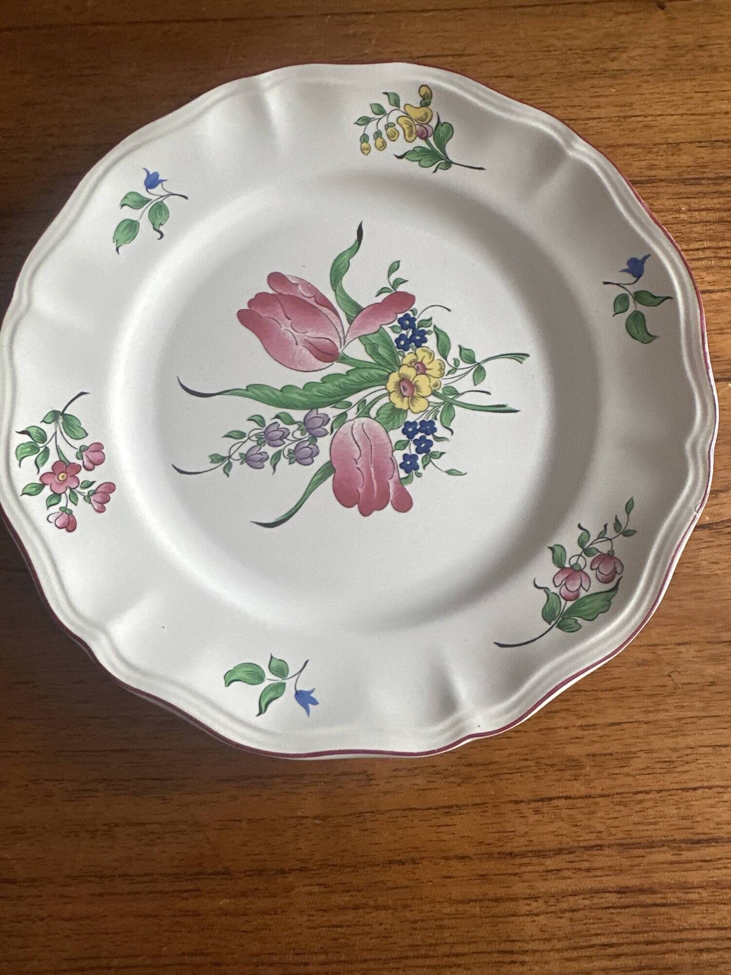 2 flat plates Lunéville earthenware