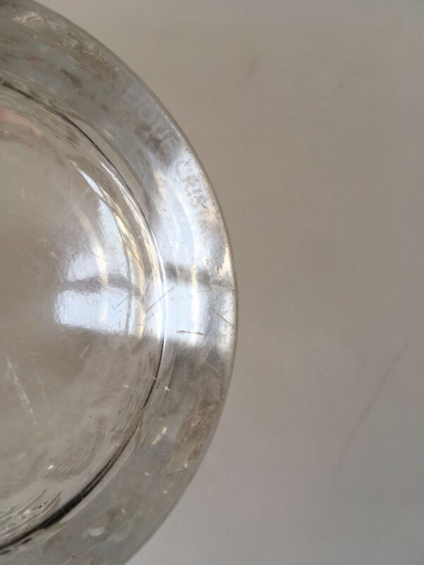 Vase Lalique en cristal aux raisins décor Malaga 1937