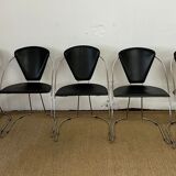 Lot 5 chairs black leather thread