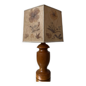 Lampe en bois tourné,
