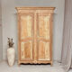Armoire en merisier massif
