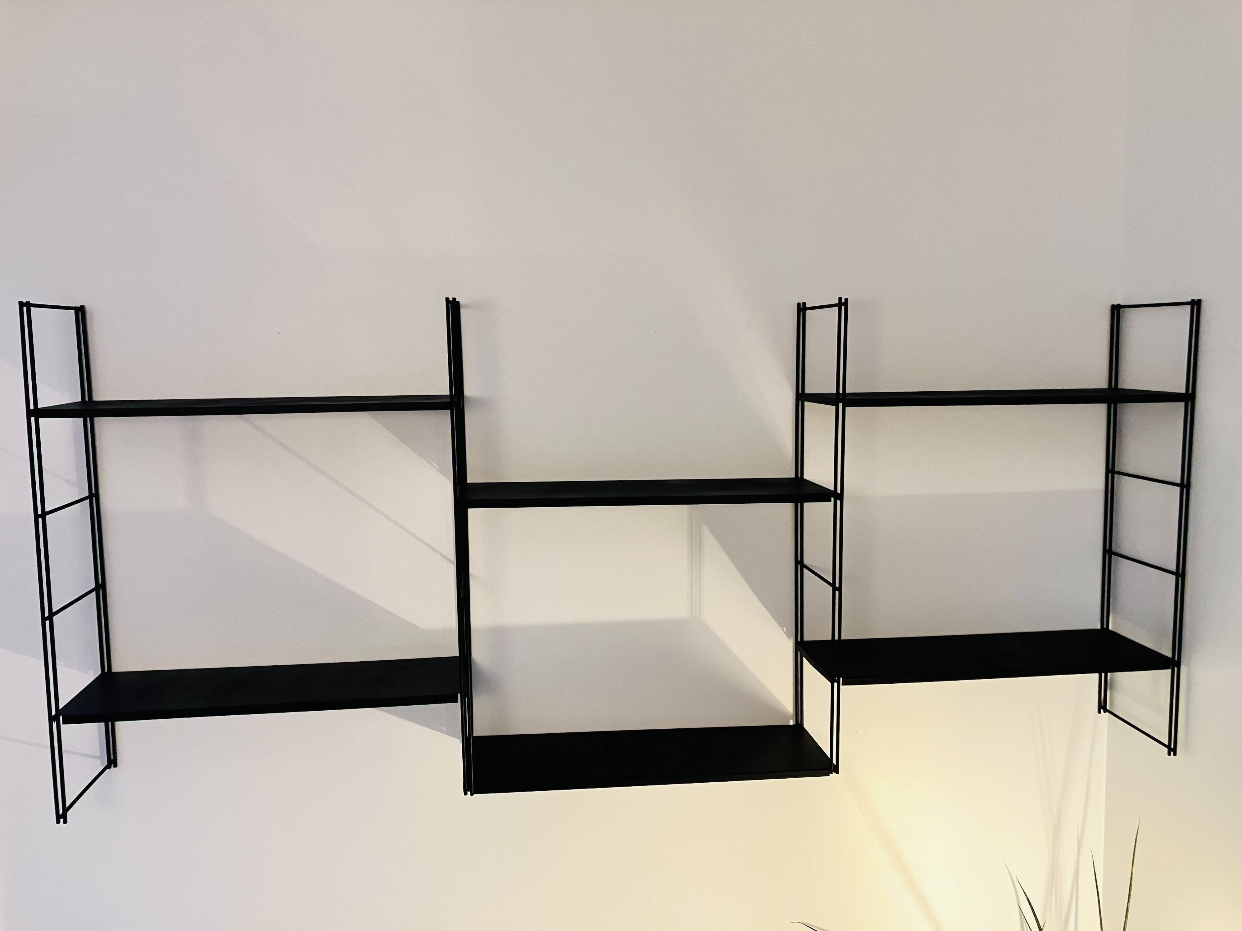Modular shelves string black metal