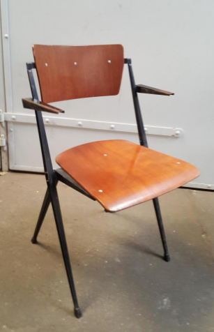 Set of 4haises pyramid by wim rietveld for cirkel ahrend, 1964