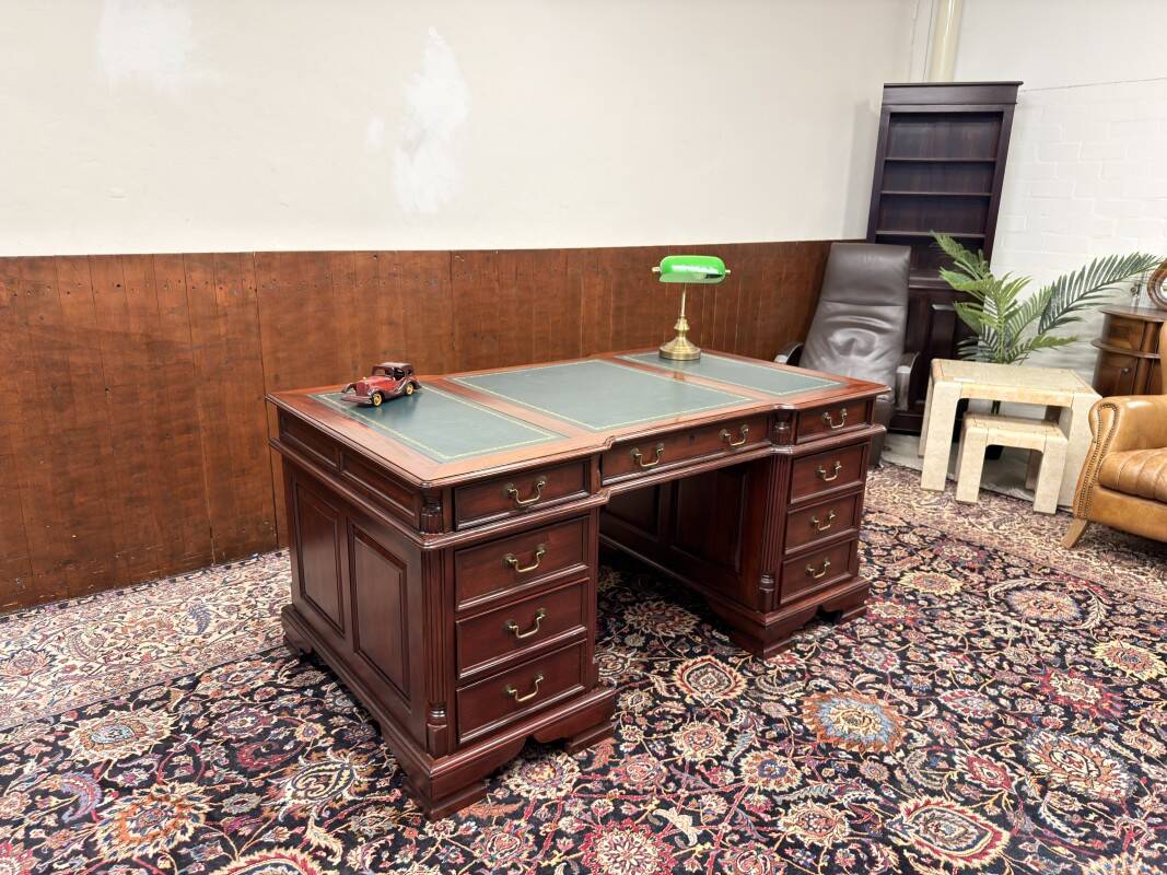 English Chesterfield Desk with Green Leather