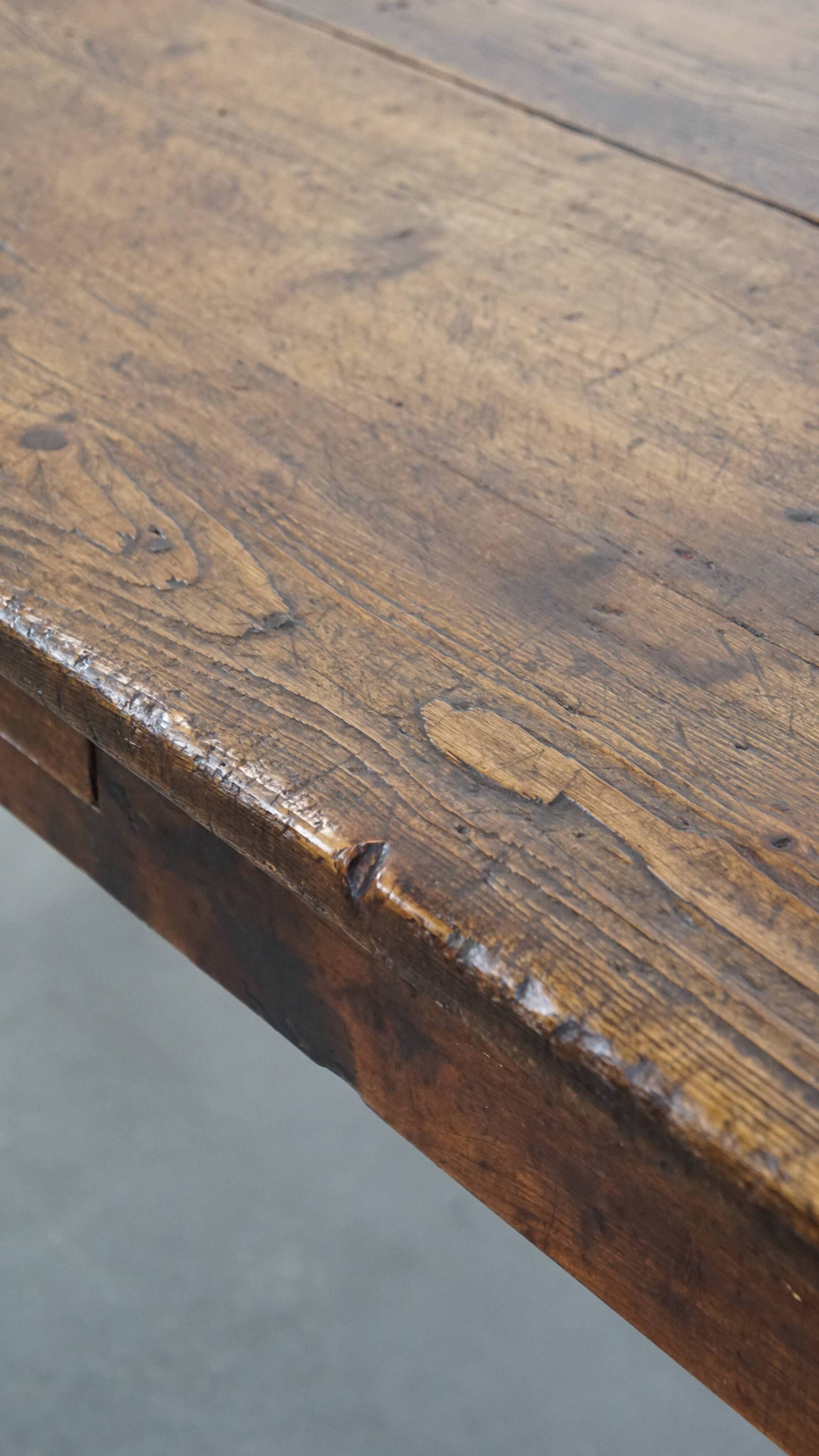 Table à manger de campagne en pin antique anglais