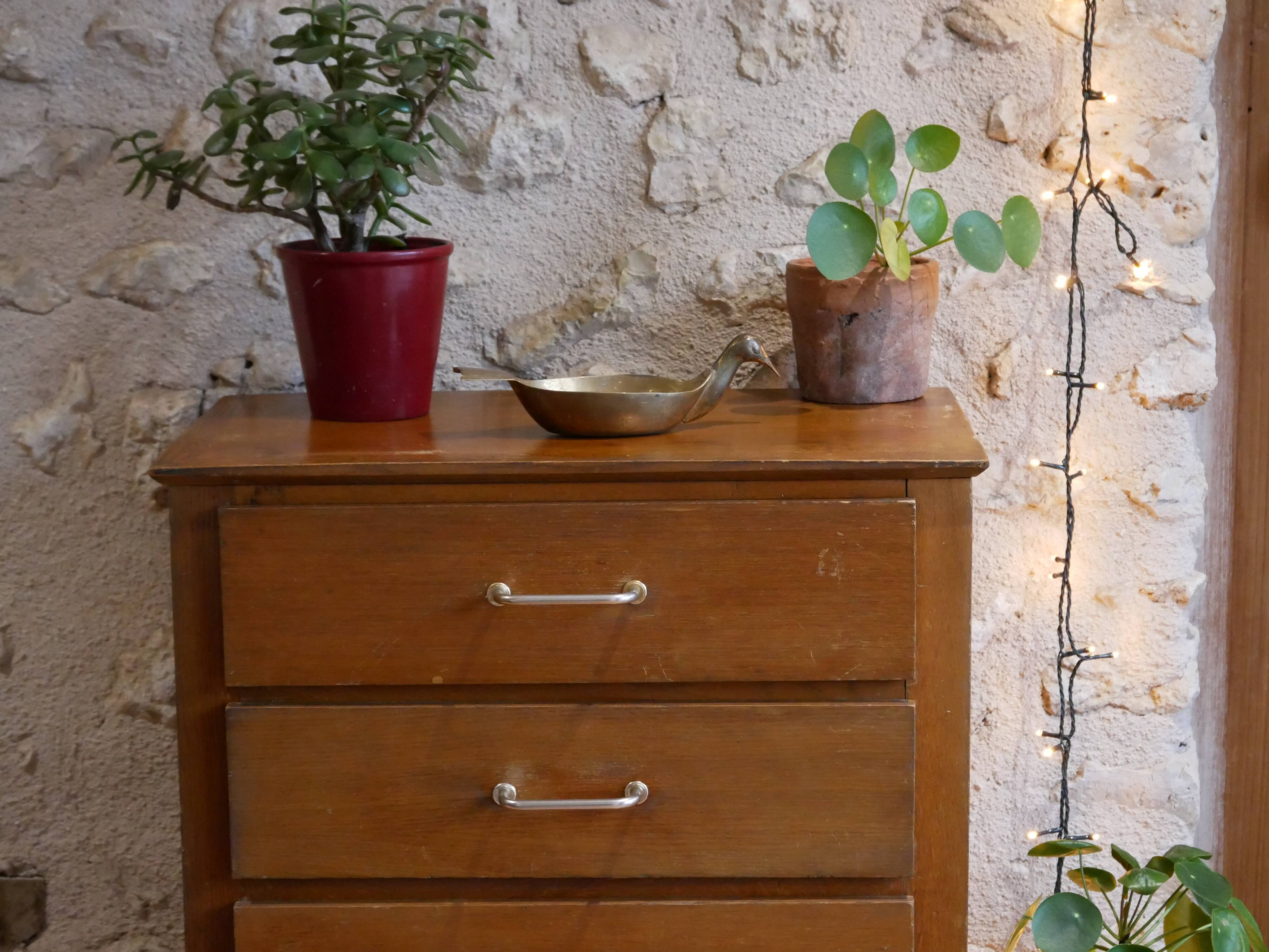 Chiffonnier dresser
