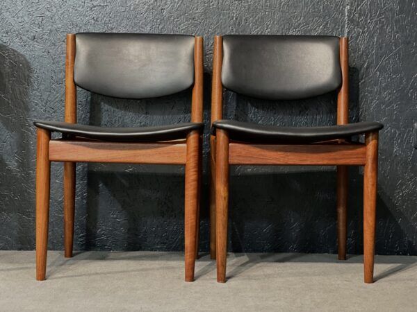 Set of 4 chairs France & Son model 197