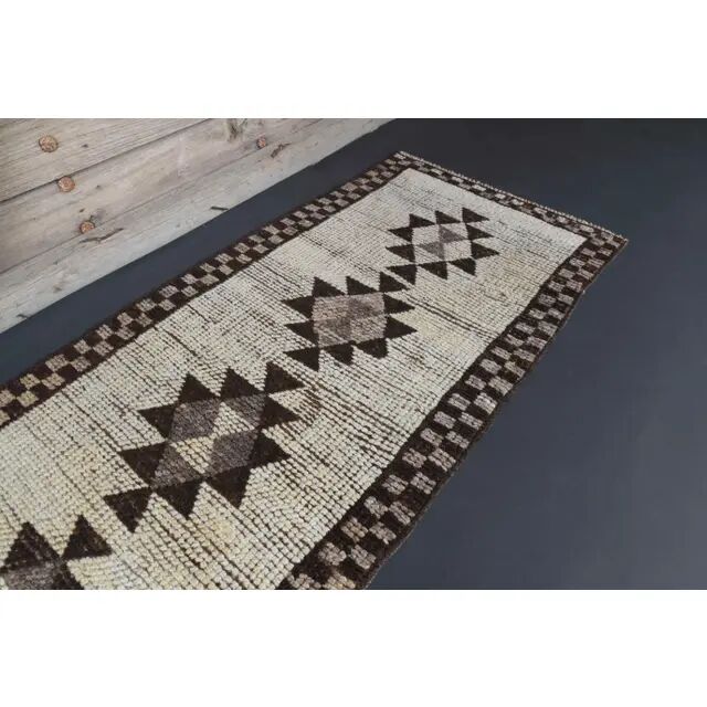 1970s Vintage Turkish Oushak Diamond Wool Runner 83x343