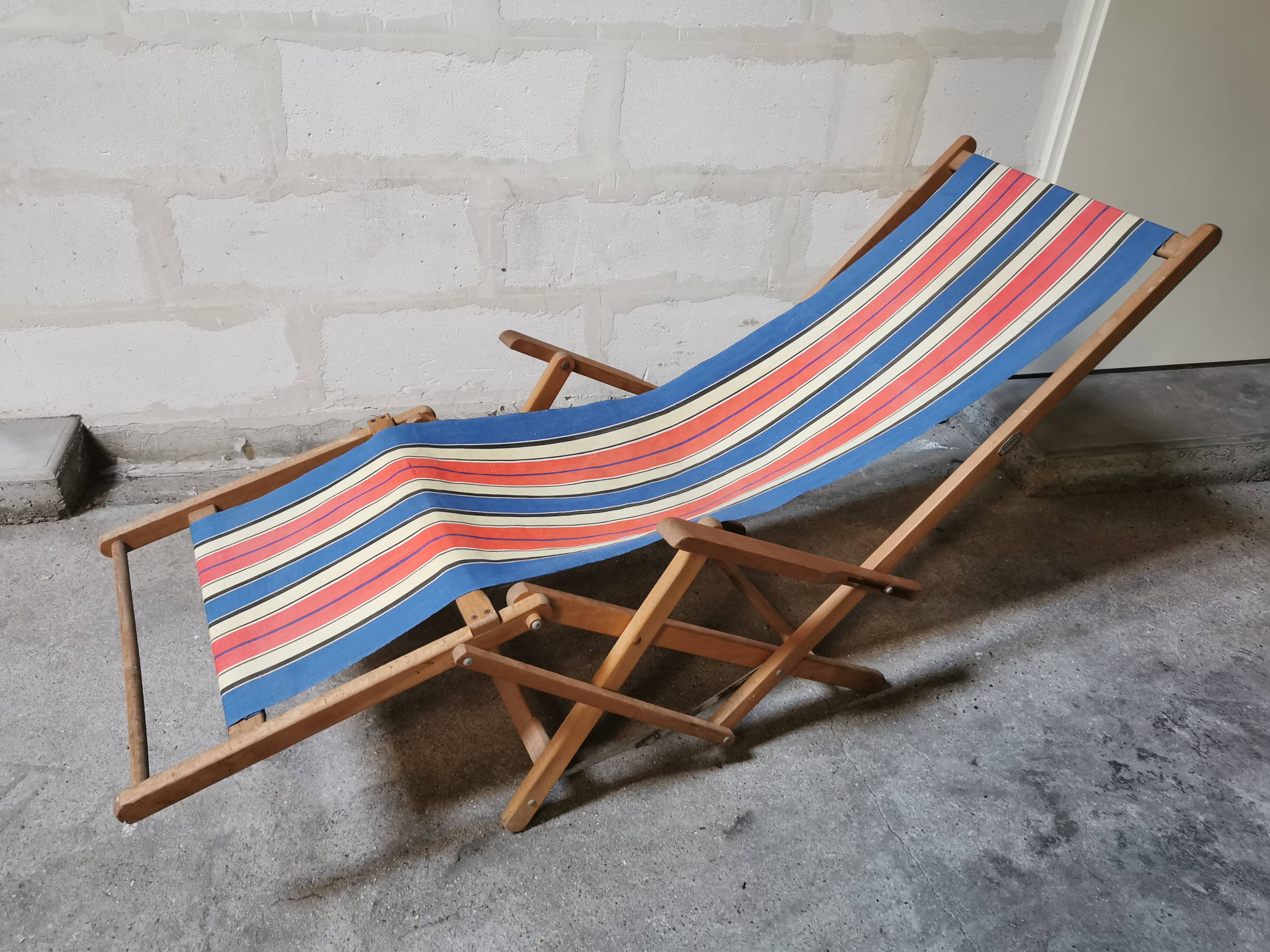 Folding beach lounge chair, Ergelax Chilean deckchair