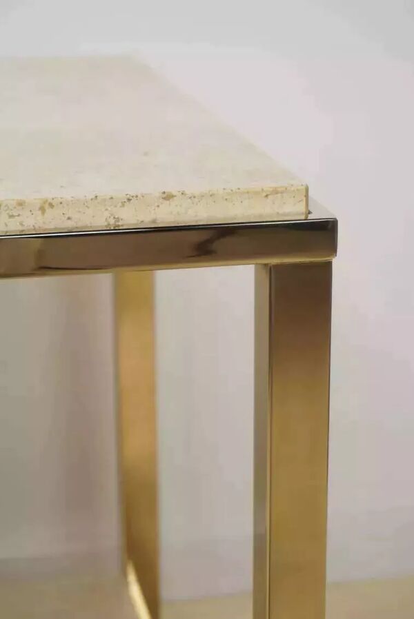 Paire de bouts de canapé en travertin et plaqué or 24carats