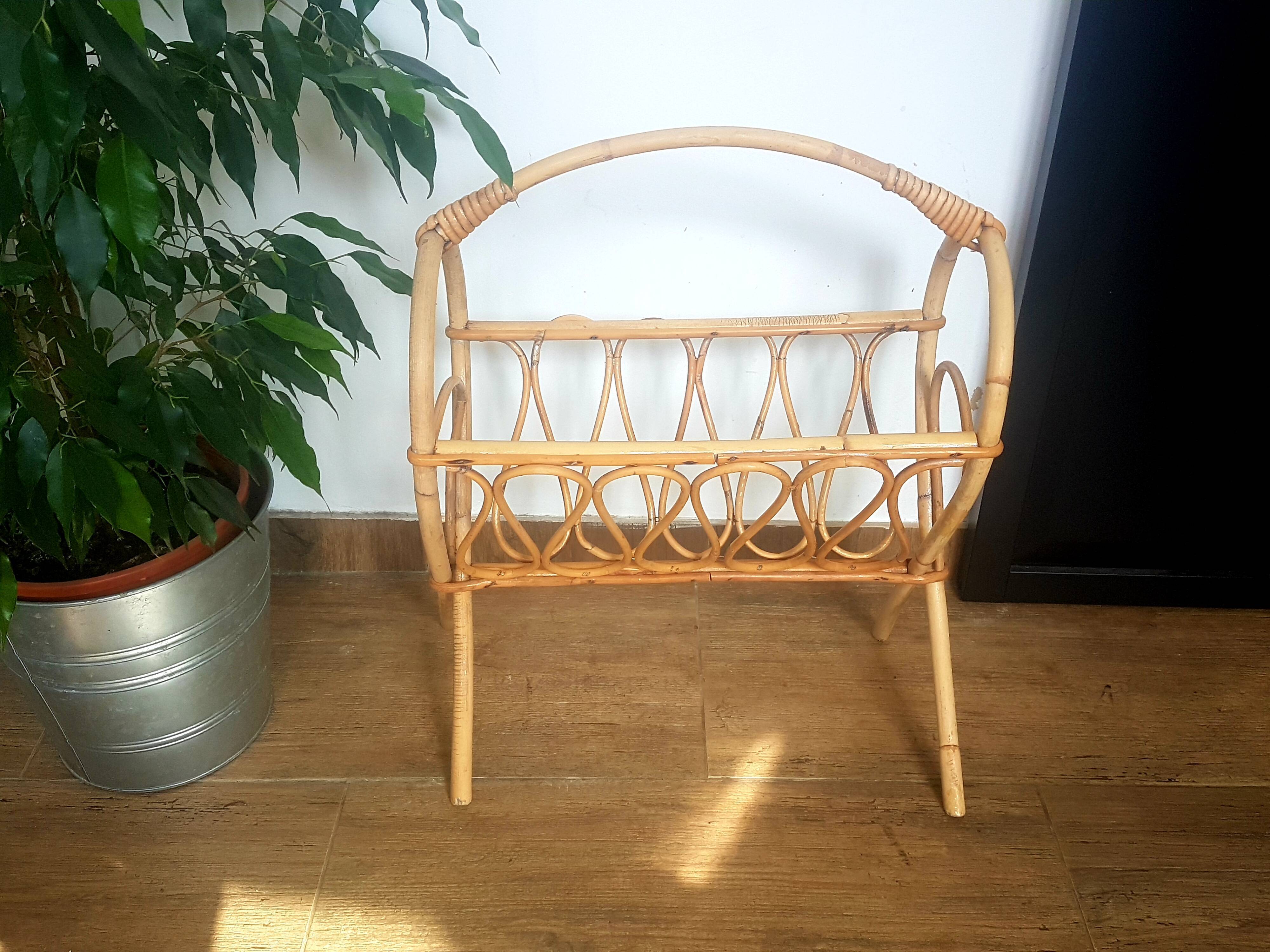 Rattan magazine holder