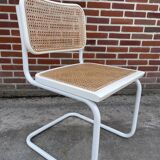 Cesca design chair b32 model in white design