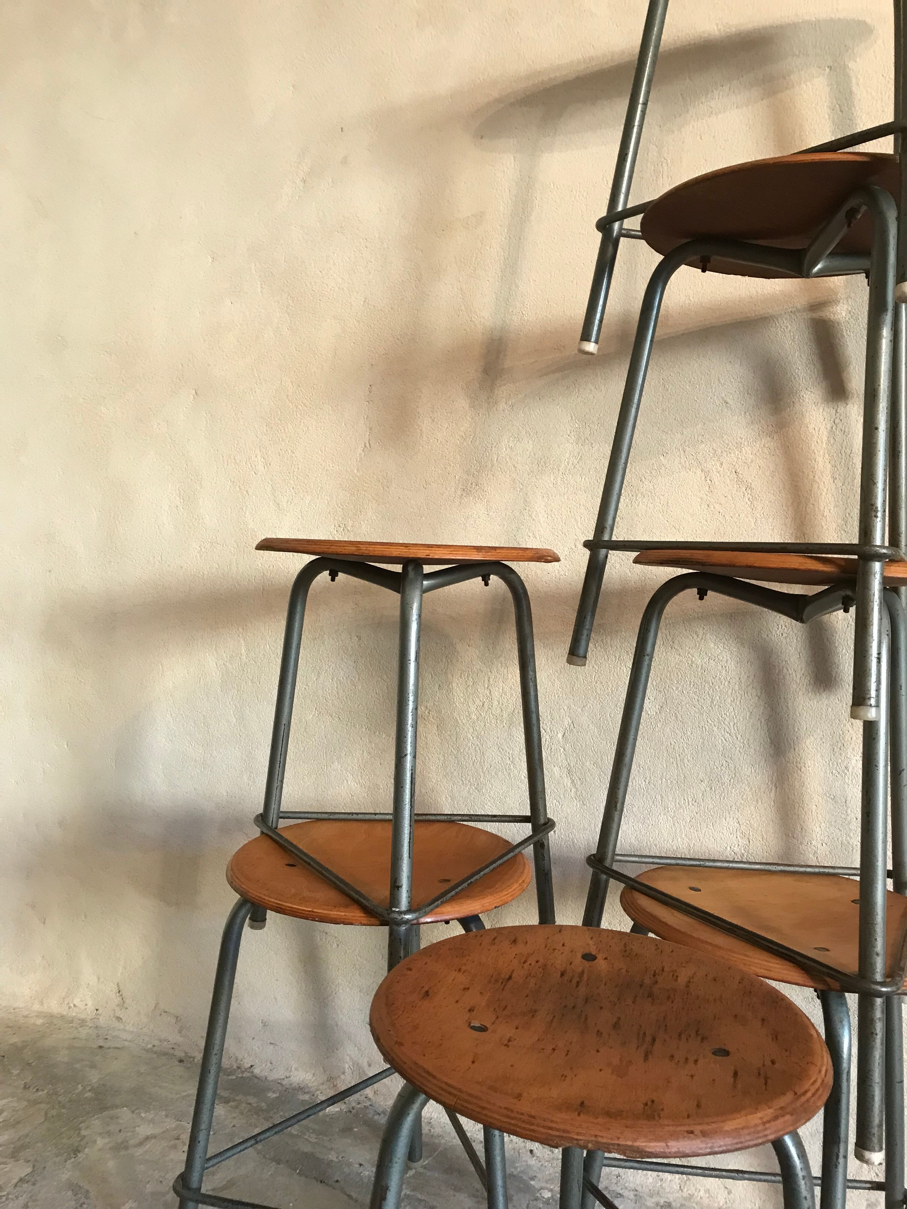 Lot de 7 tabourets tripodes vintage style industriel 1960-80’s