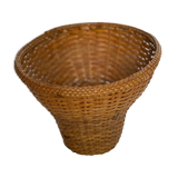 Cache pot rotin