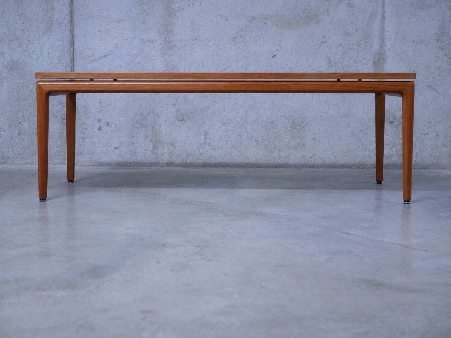 Large Danish coffee table by Ole Wanscher - Vintage 1960
