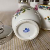 English porcelain pots cooked-egg