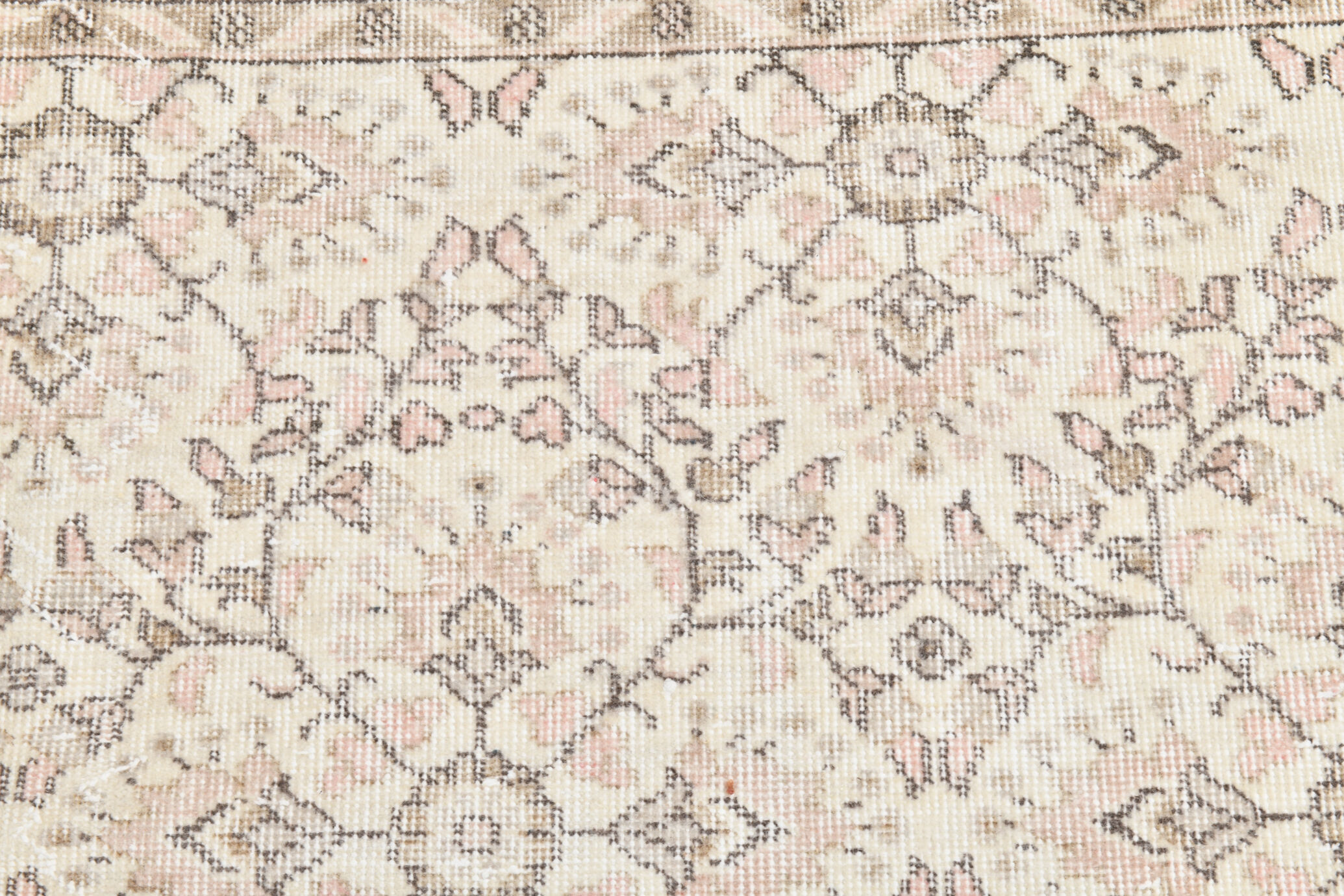 Bordered vintage rug, 218x326cm