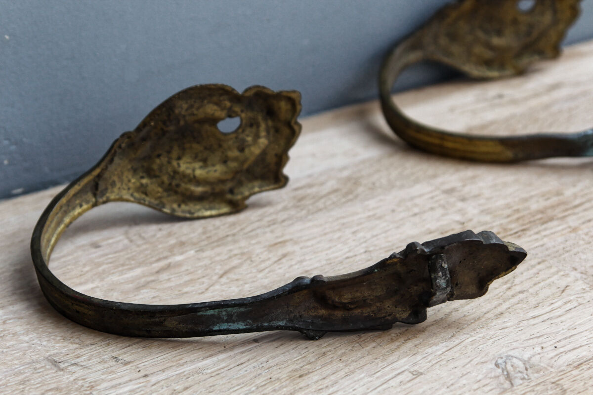 Pair of curtain embrases-holders