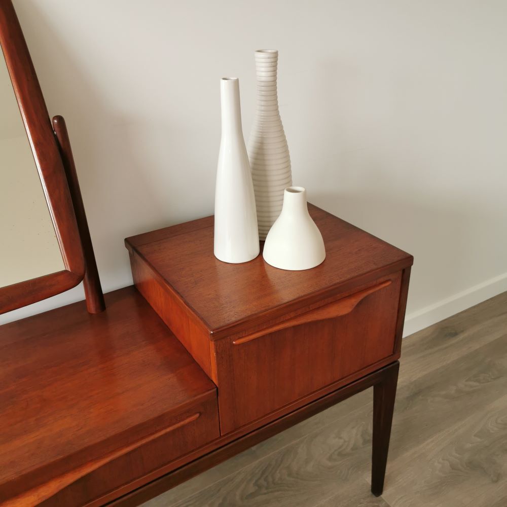 Mid-centuy teak hairdresser