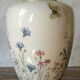 Porcelain vase flowers Wiesengrund und Bergeshöh'n