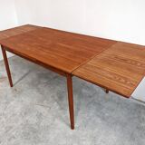 Extendable dining table in teak Mid Century Modern 1960s