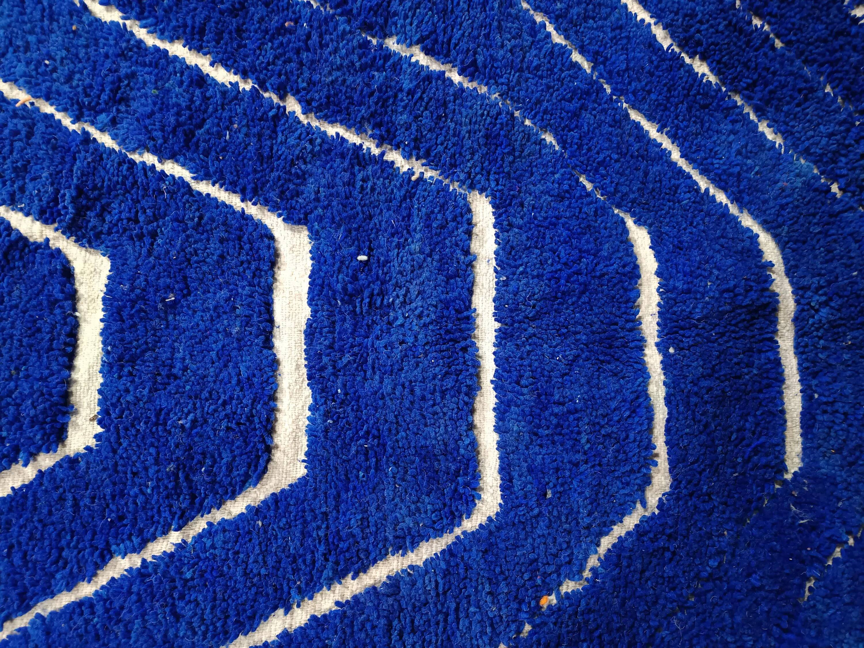 Handmade Moroccan rug 3 x 2 m