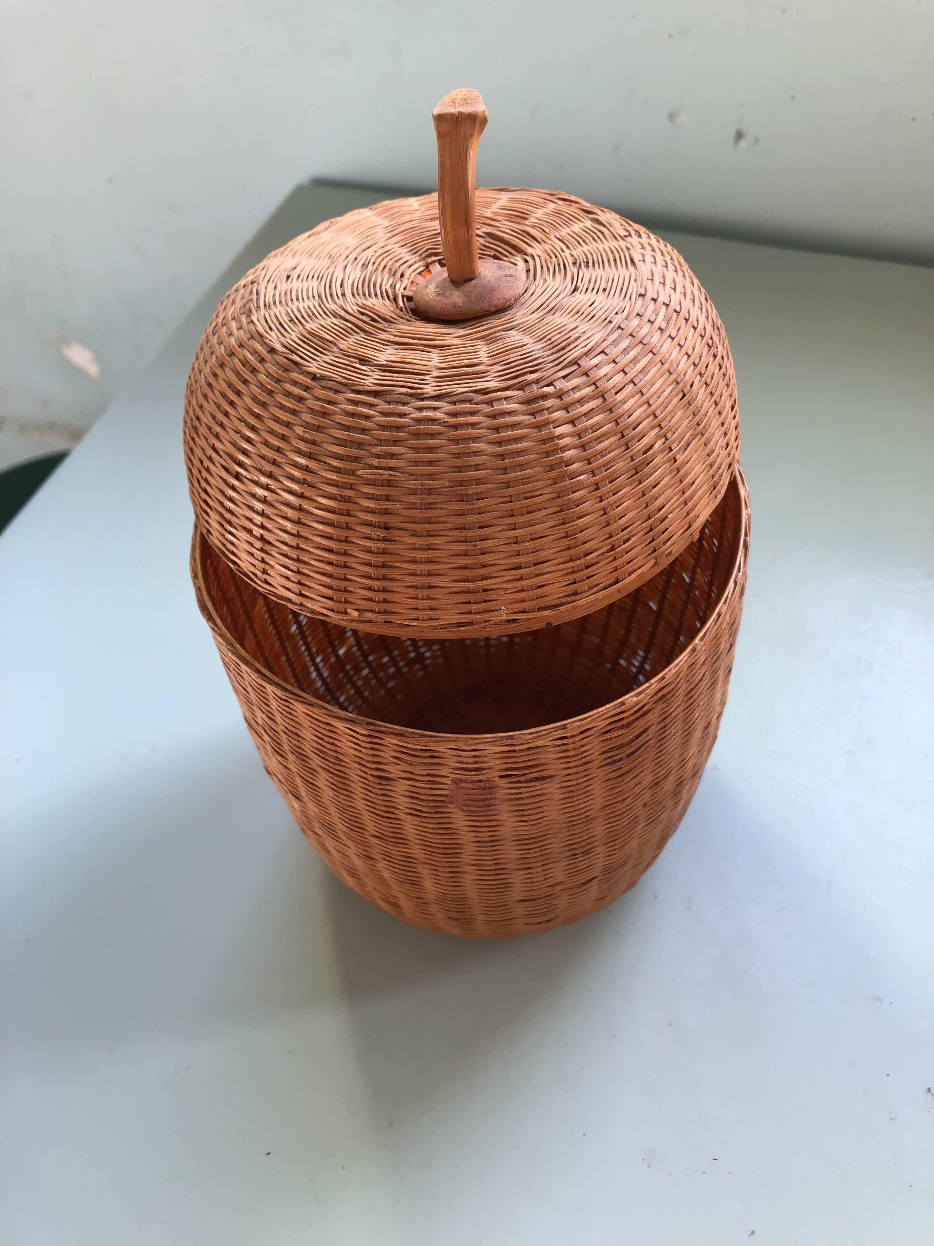 Wicker fruit basket