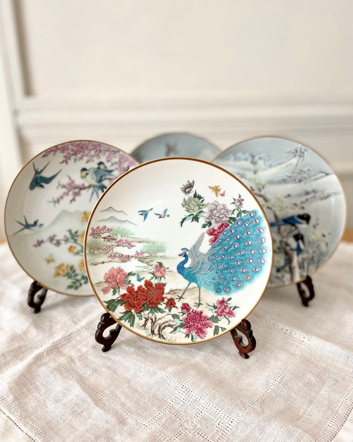 Lot 4 decorative plates porcelain Franklin mint FP Japan 1981