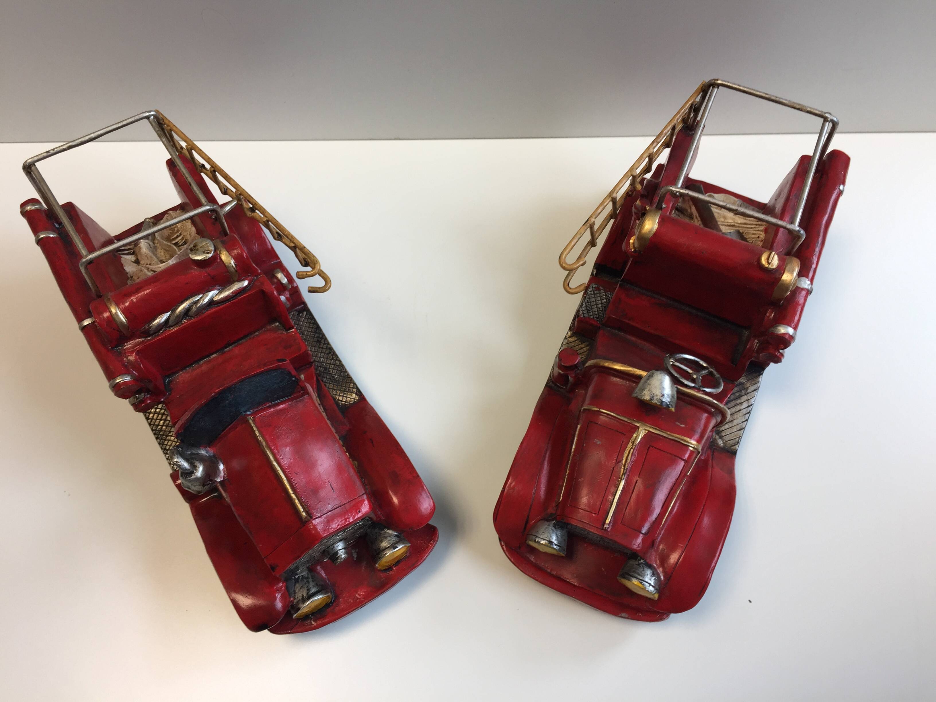 Collector toys duo of old miniature fire trucks 1930