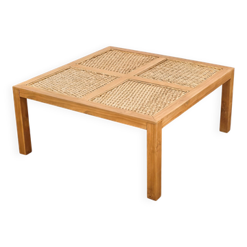 Table basse carrée en bois massif et cannage