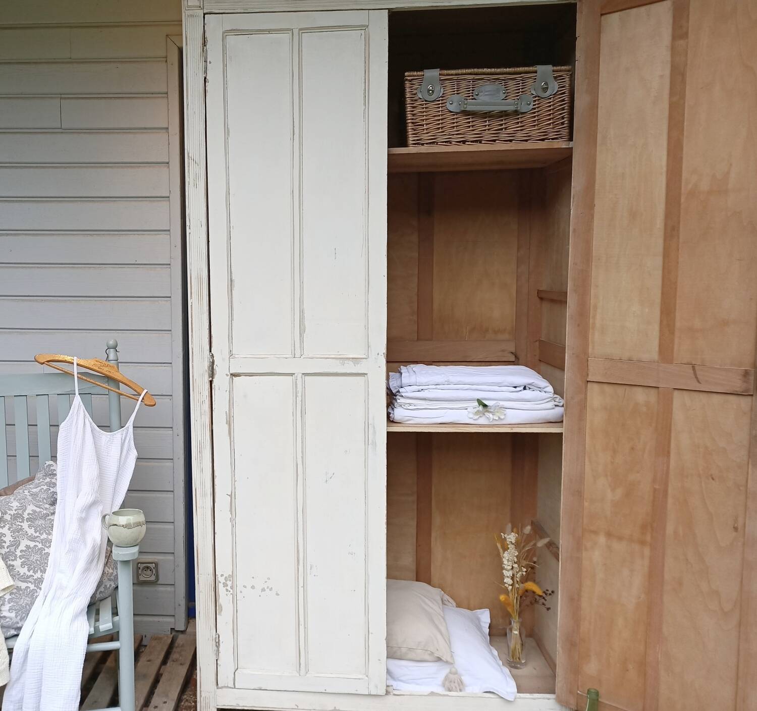 XXL Parisian wardrobe