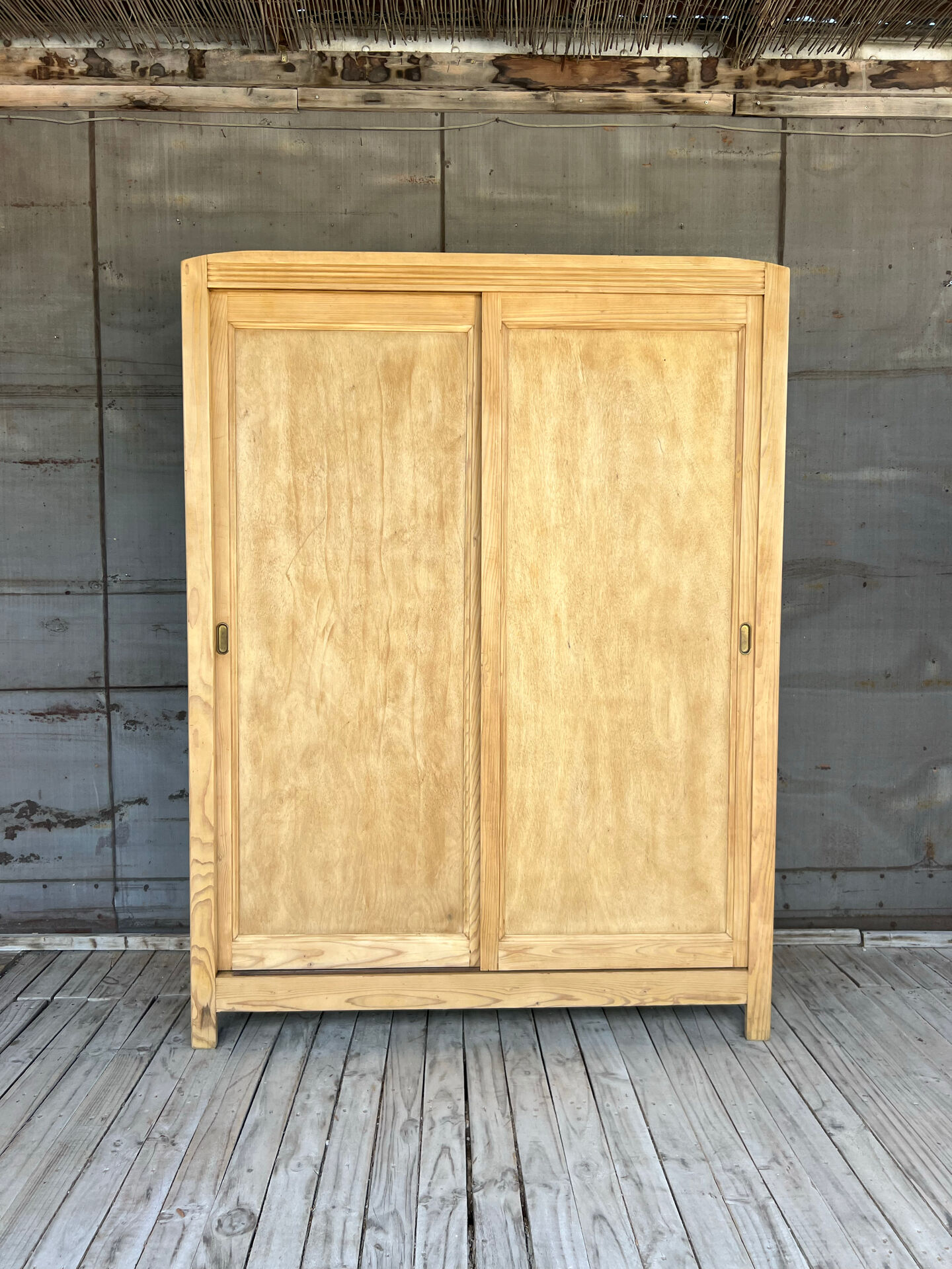 Raw wood wardrobe