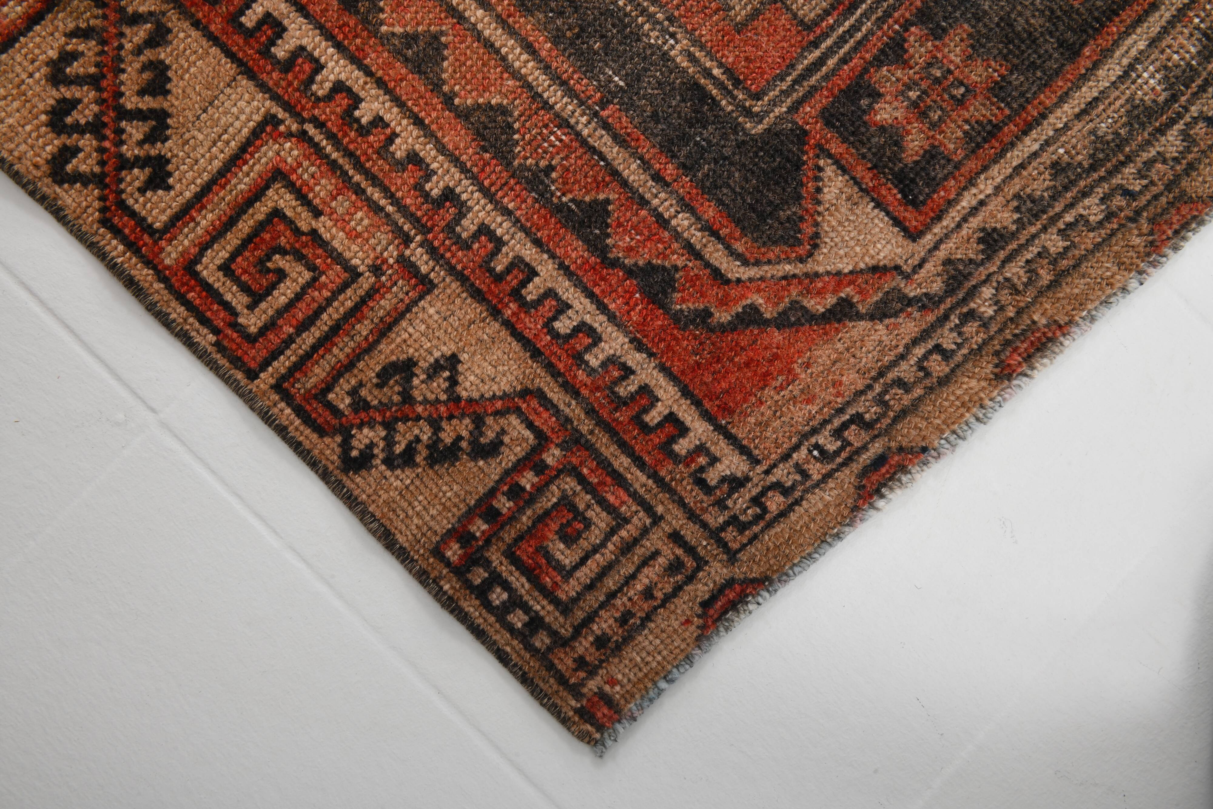Tapis persan vintage rouge et noir 3x9, 103x287 cm