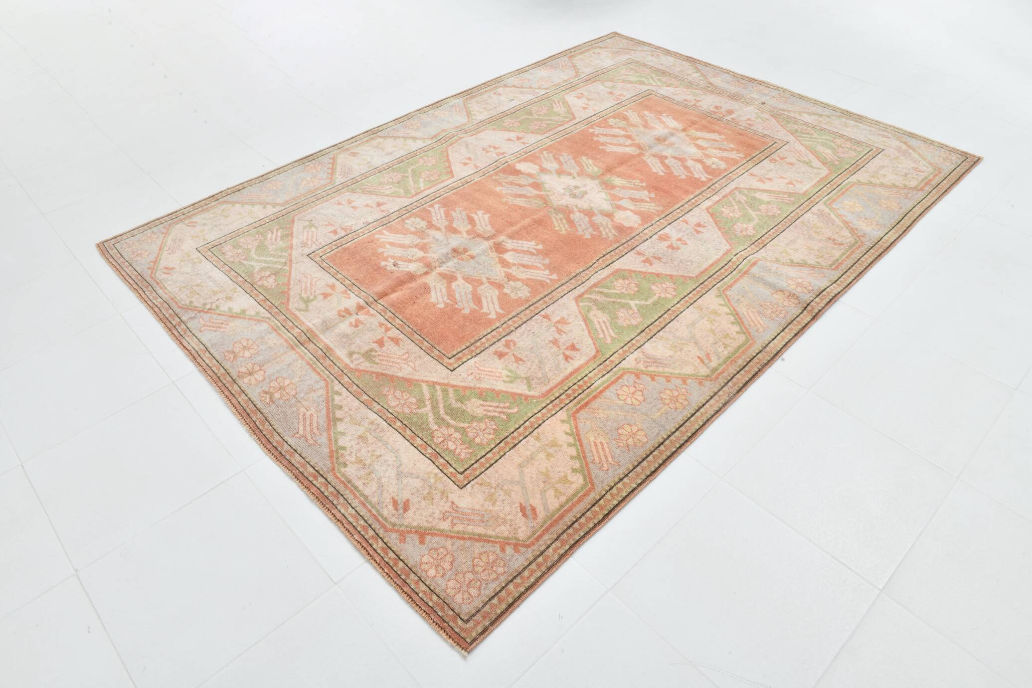 Tapis persan crème pêche 6x9, 195x275 cm