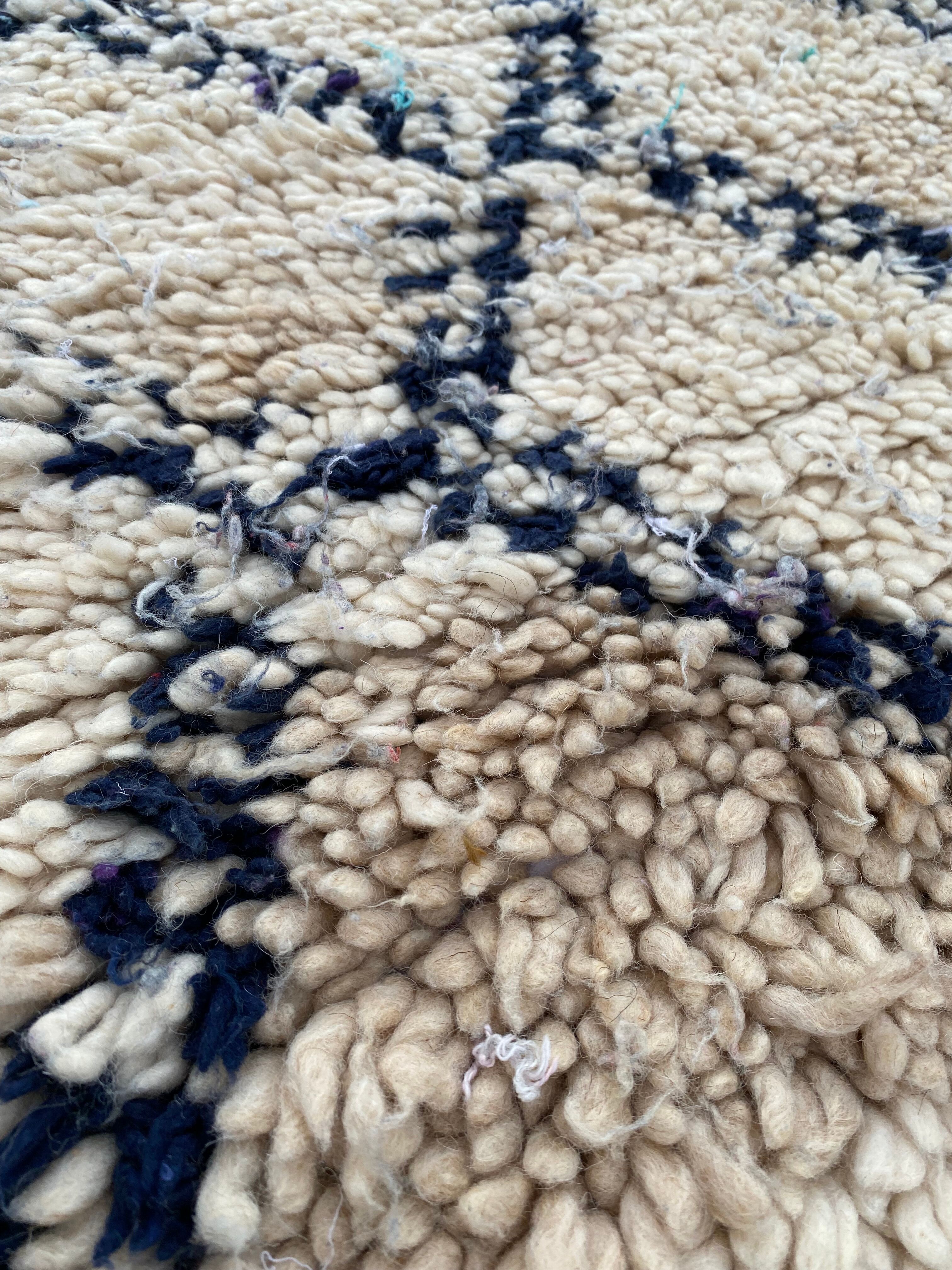 Berber carpet Beni Ouarain 100x210 cm