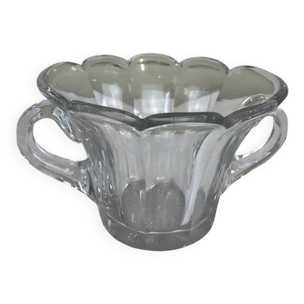 Coupe en verre pressé moulé