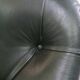 Fauteuil Chesterfield en cuir de vache vert de style anglais classique