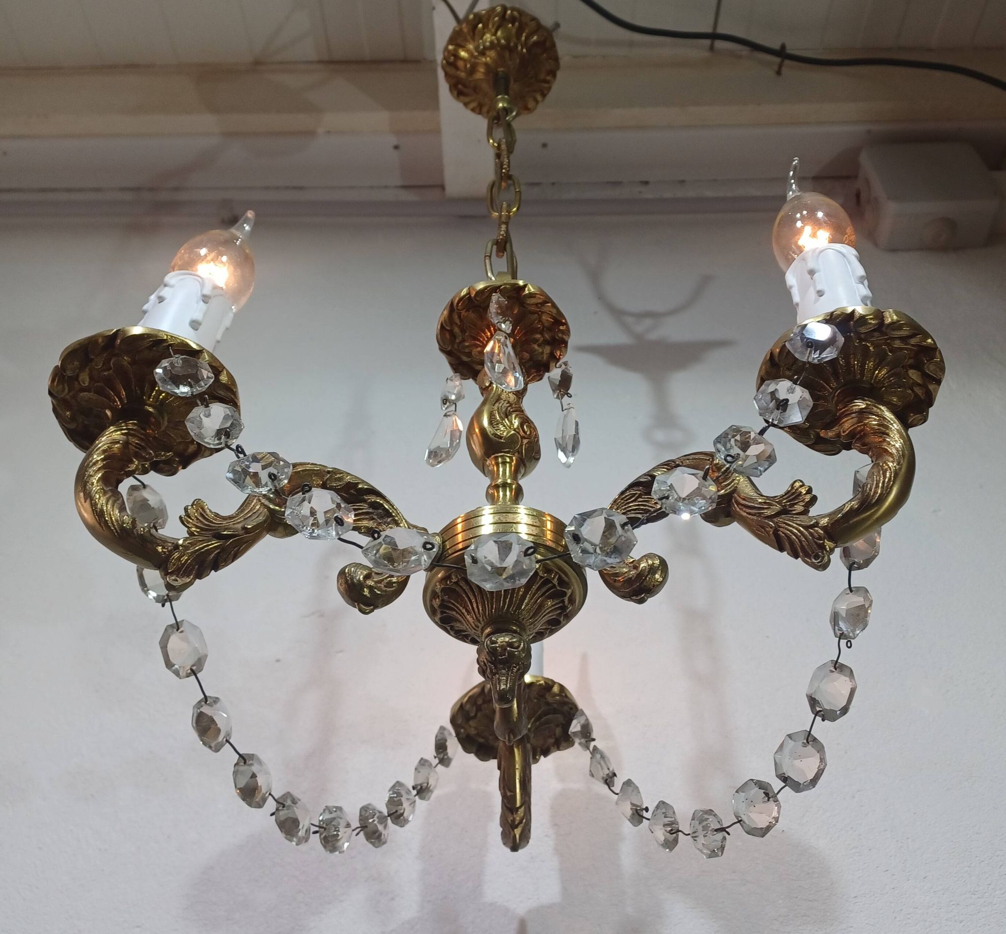 Lustre 3 lumières bronze et cristal