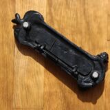 Knocker