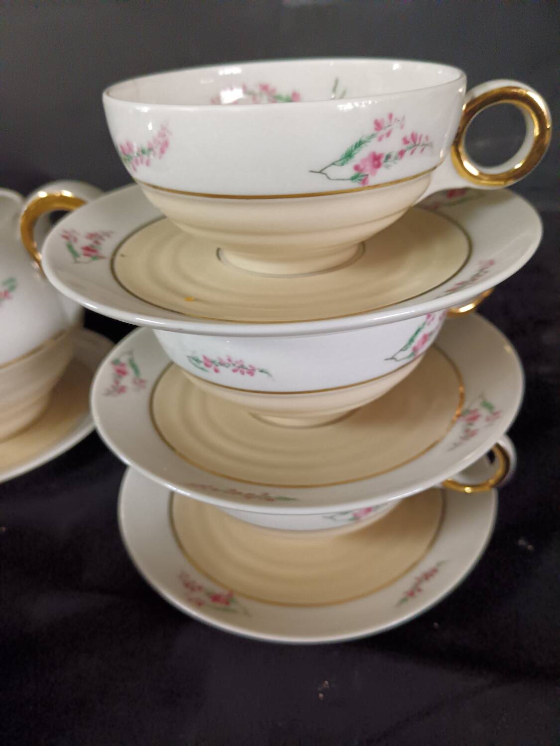 Porcelain coffee service from Limoges, Charles Ahrenfeldt manufacture.