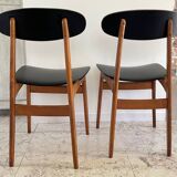 Chic vintage pair of Scandinavian chairs