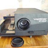 Voigtländer VP135 AF slide projector with manual and two magazines