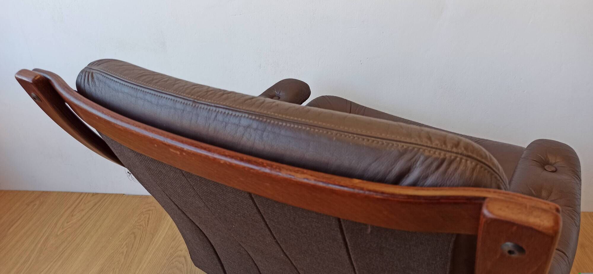 Norwegian Easy Chairs in Leather by Jon Hjortdal, Velledalen. Set of 2.