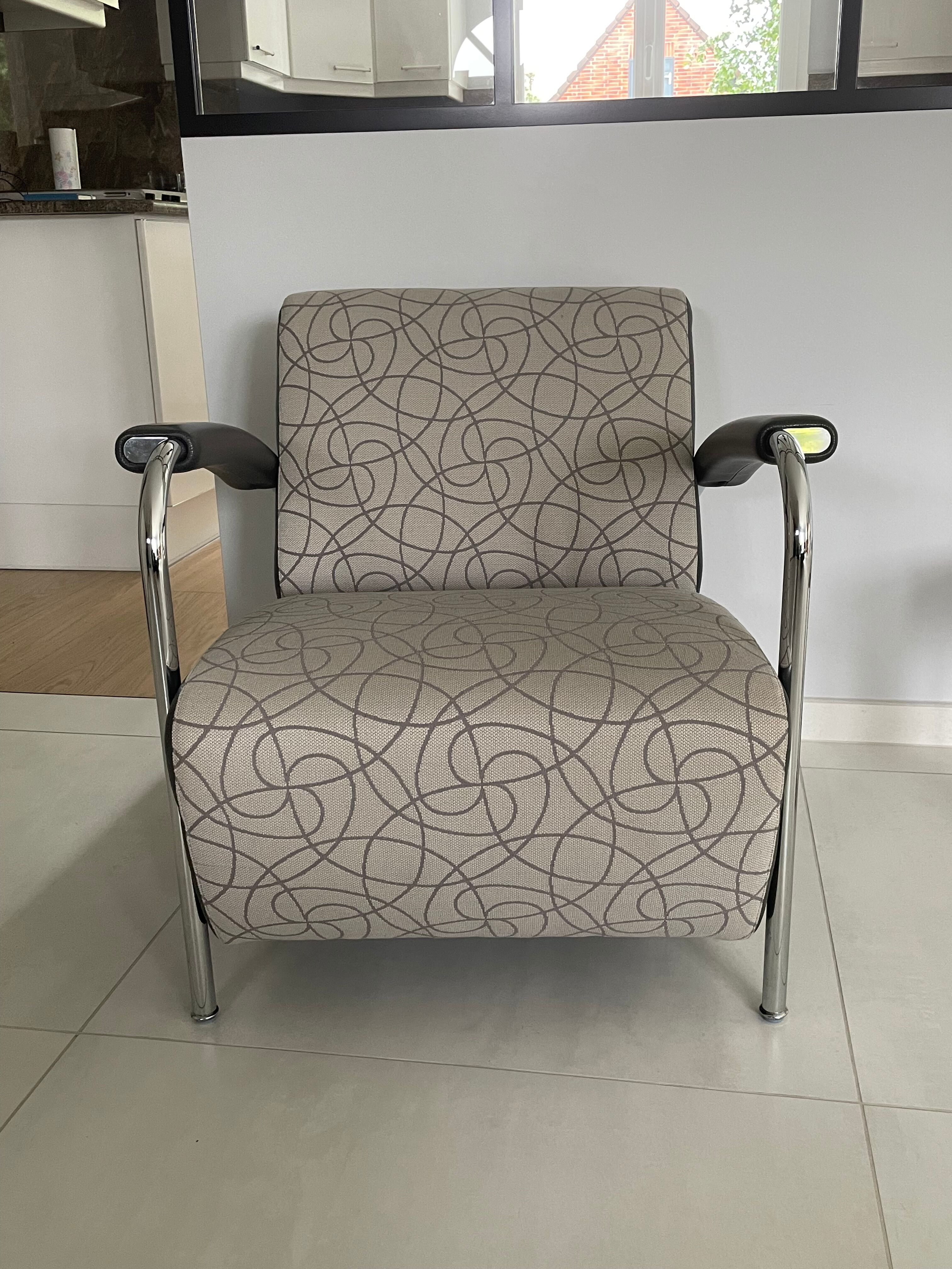 Lower Scylla armchair by Leolux