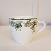 Série de 11 tasses en porcelaine