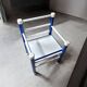 Paire de chaises enfants en bois bleu et blanc