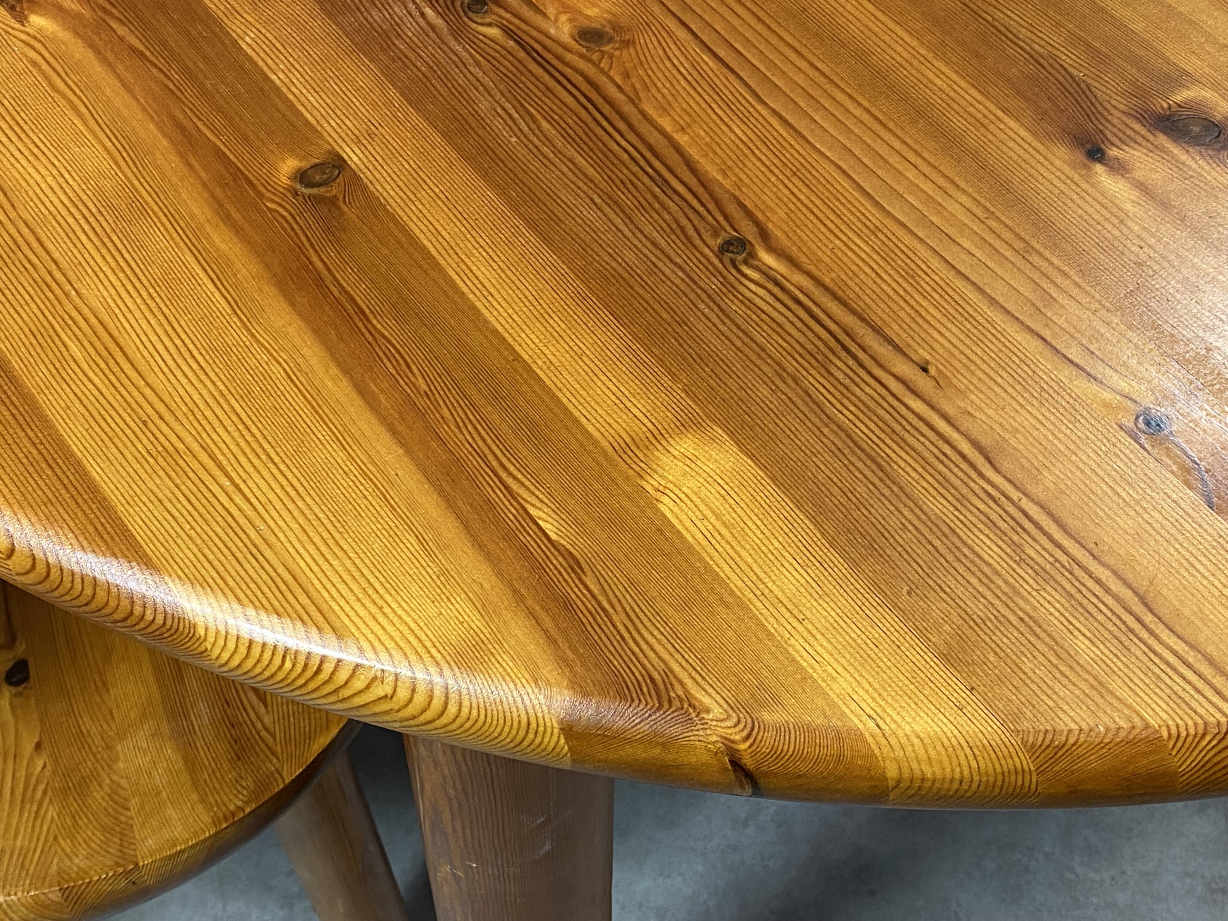 Table et chaises de Rainer Daumiller design scandinave des années 70
