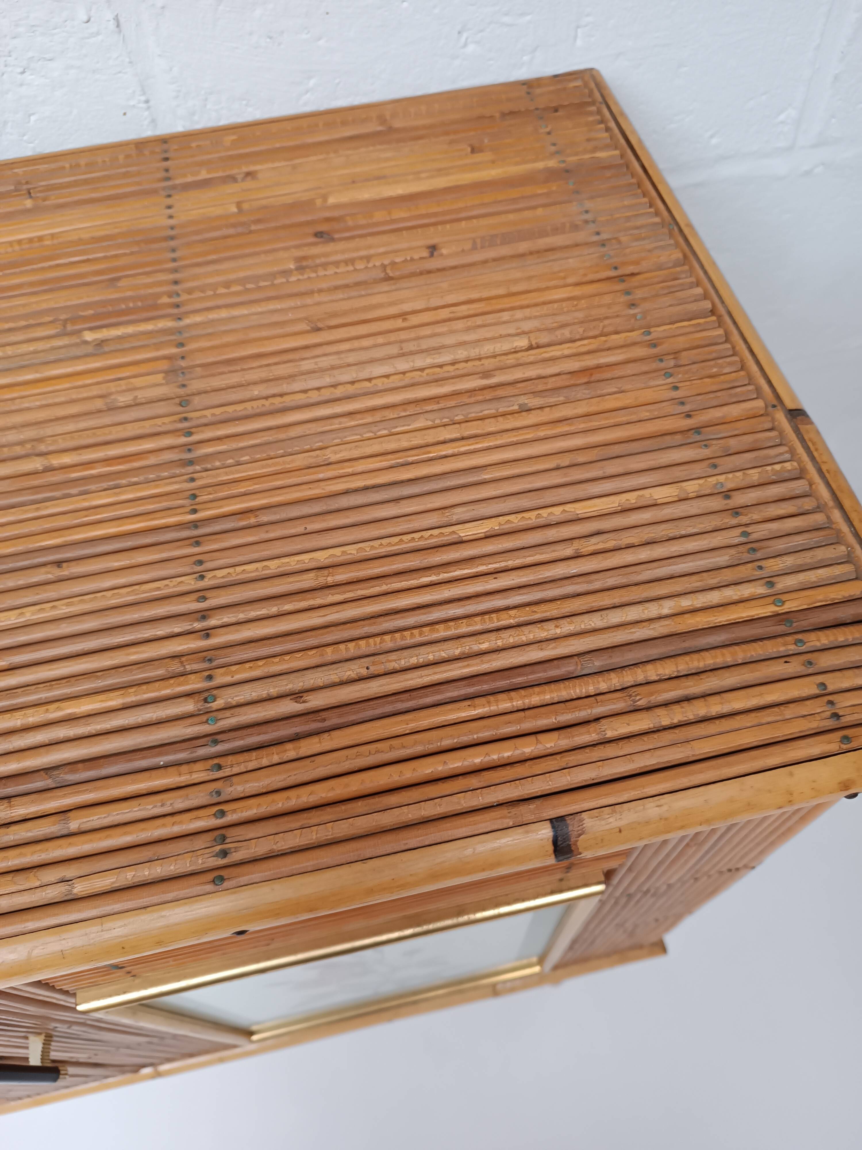 Buffet bambou refendu et rotin années 50/60